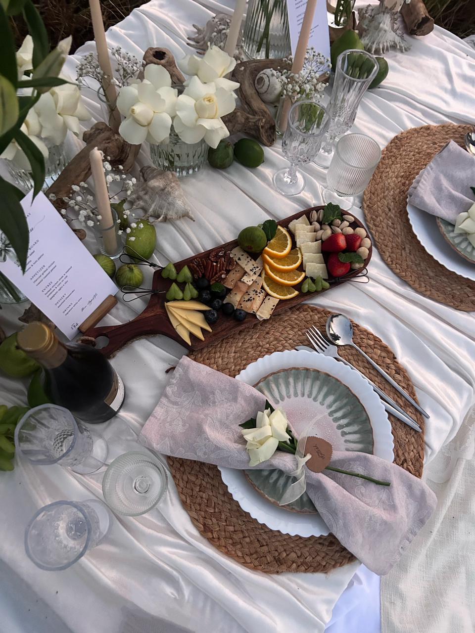 Bespoke picnic tablescape at Thota